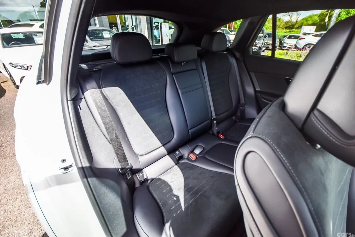 Mercedes-Benz GLC SUV, Diesel Plug-in Hybrid, 2025, White