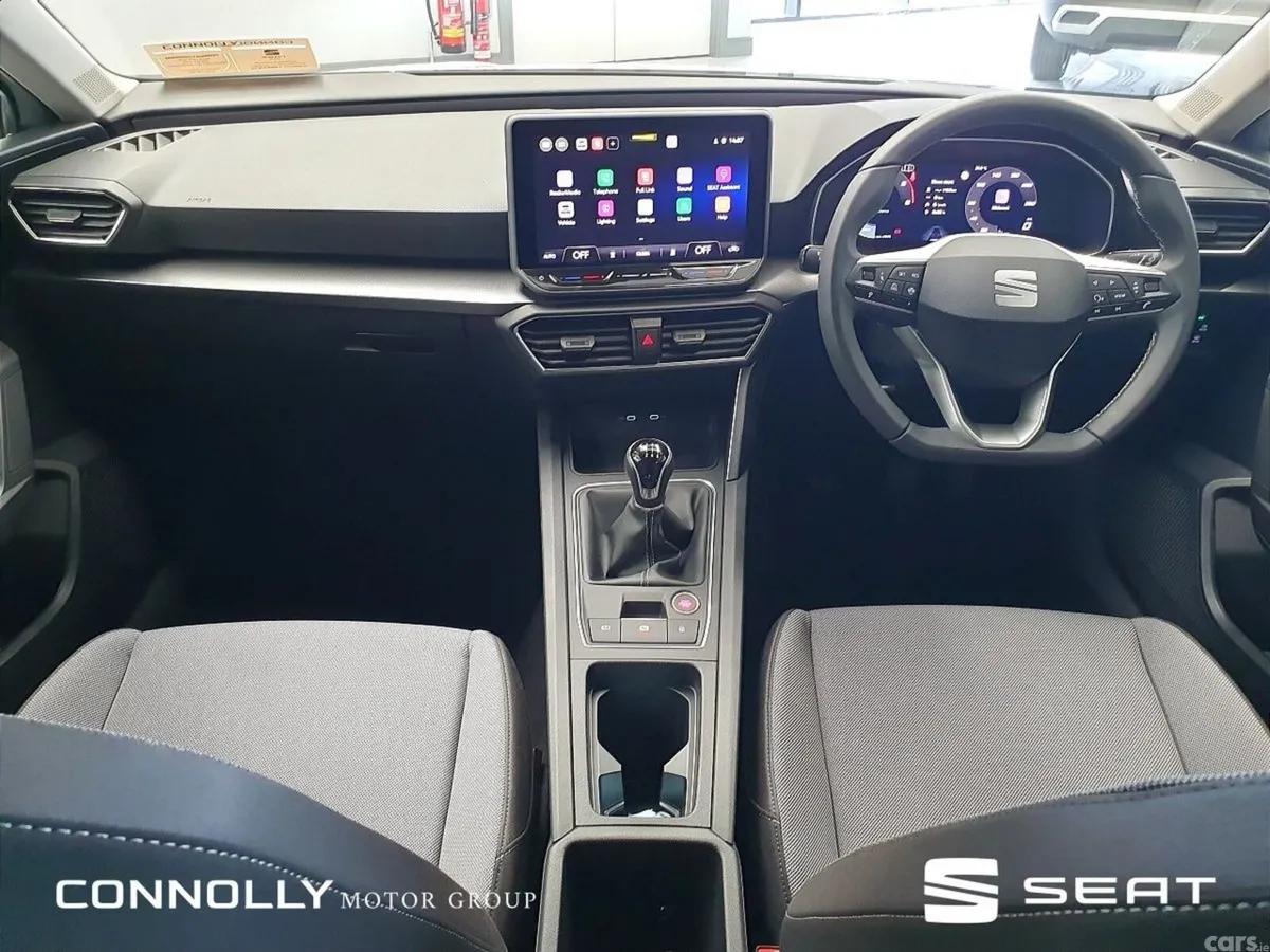 SEAT Leon Hatchback, Diesel, 2026, White