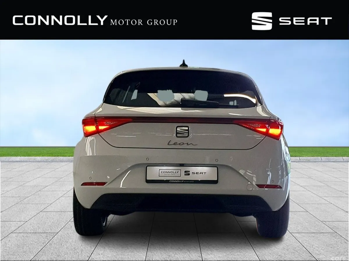 SEAT Leon Hatchback, Diesel, 2026, White