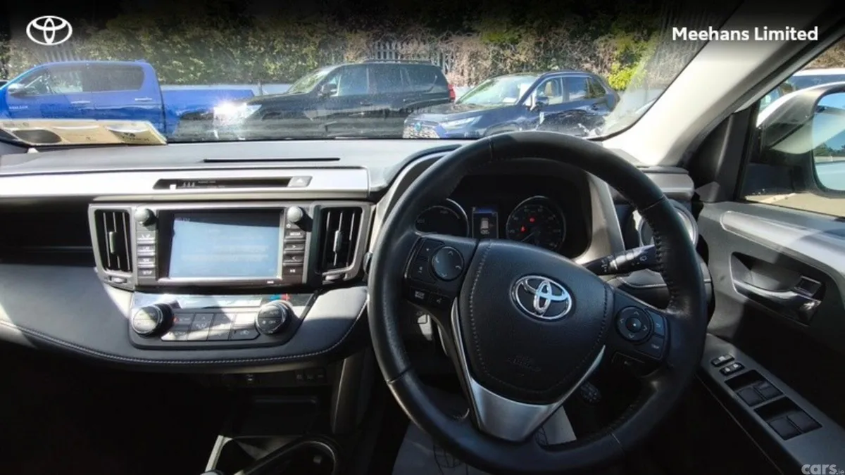 Toyota RAV4 SUV, Petrol Hybrid, 2017, White