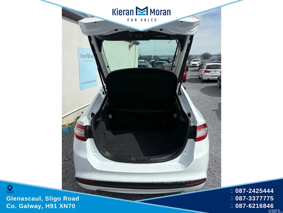 Ford Mondeo Hatchback, Diesel, 2015, White