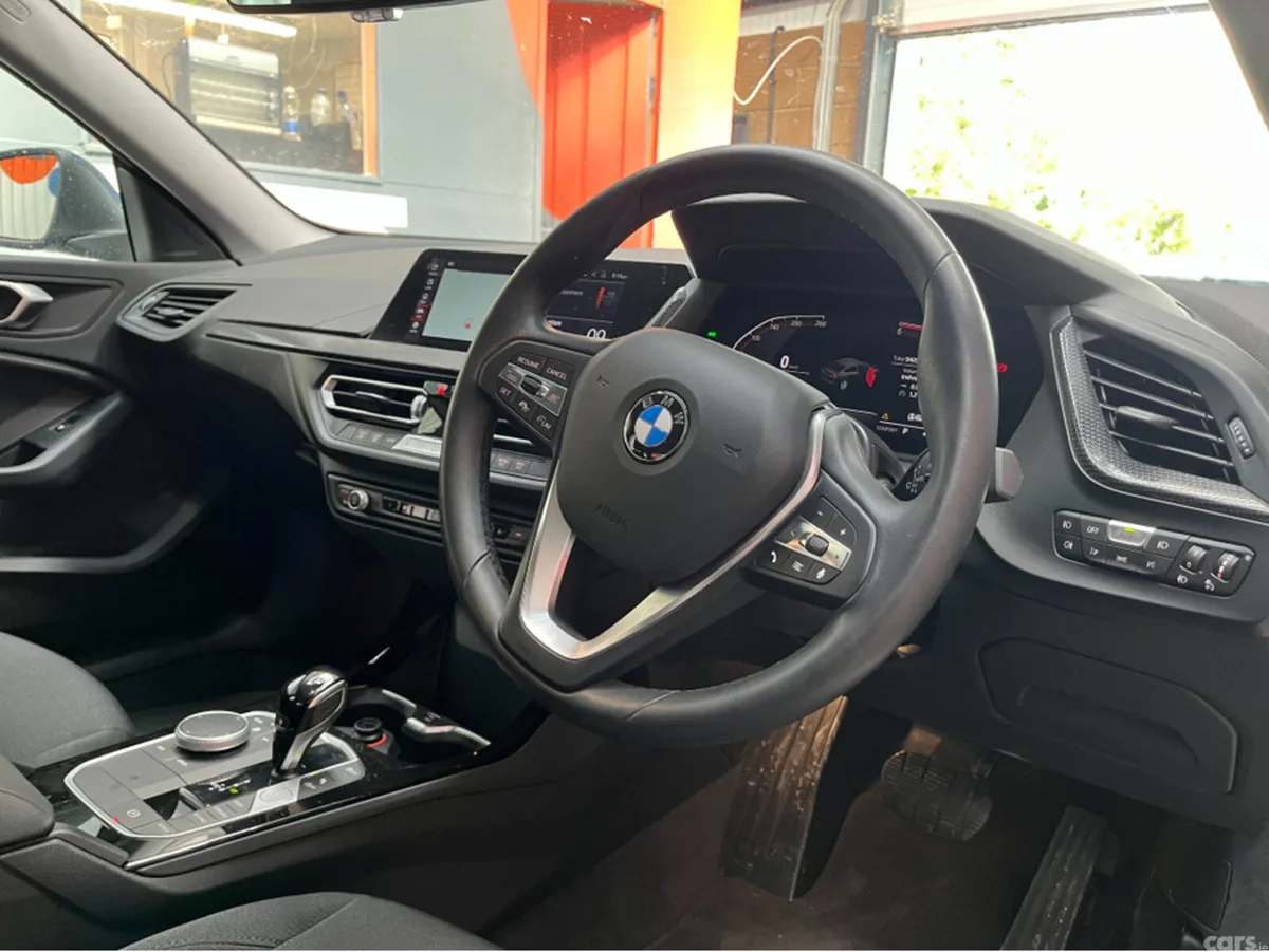 BMW 2-Series Hatchback, Diesel, 2022, Blue