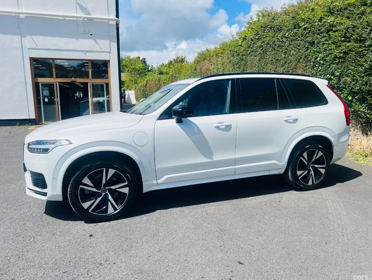 Volvo XC90 SUV, Petrol Plug-in Hybrid, 2023, White