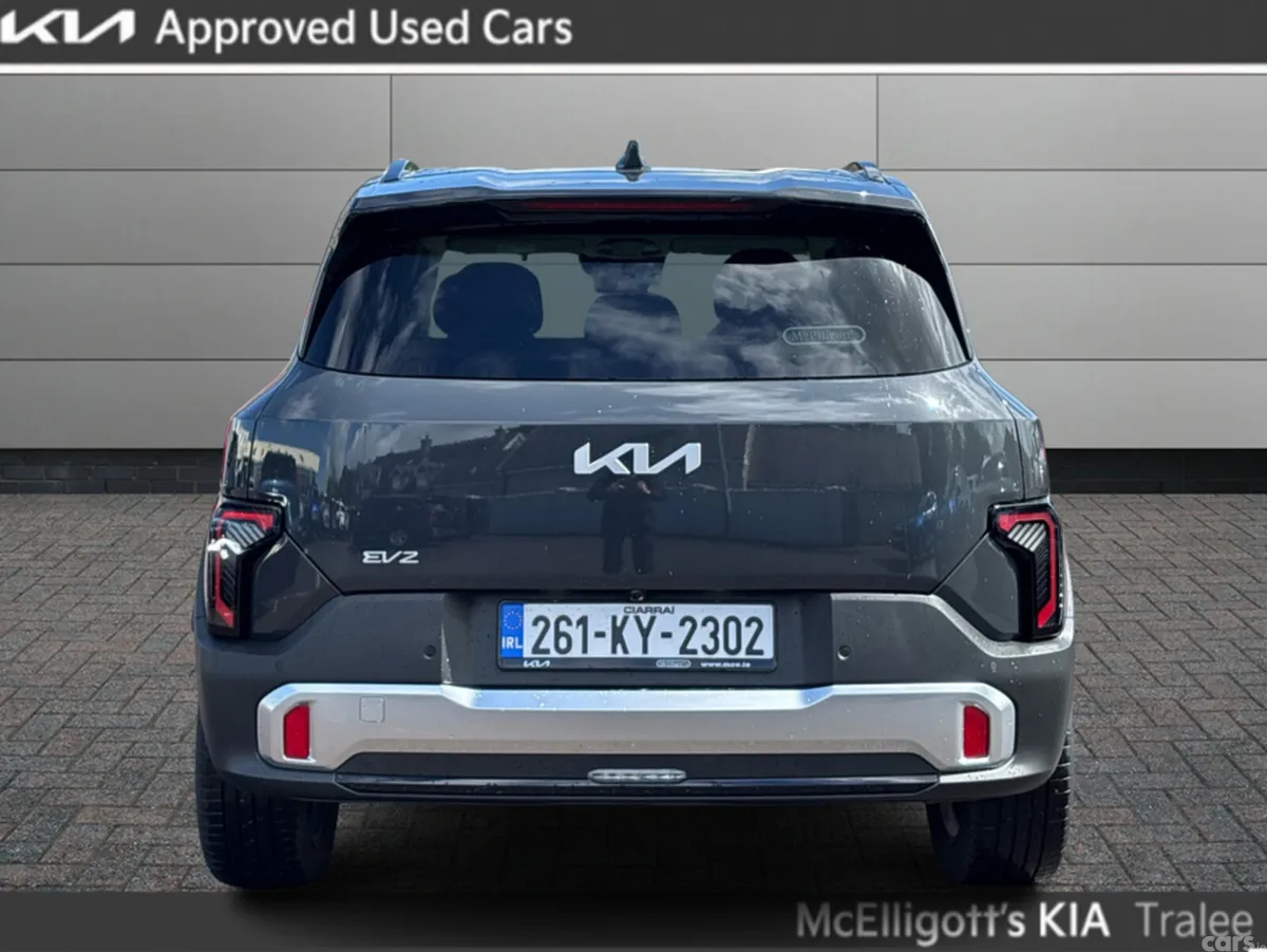 Kia EV2 MPV, Electric, 2026, Grey