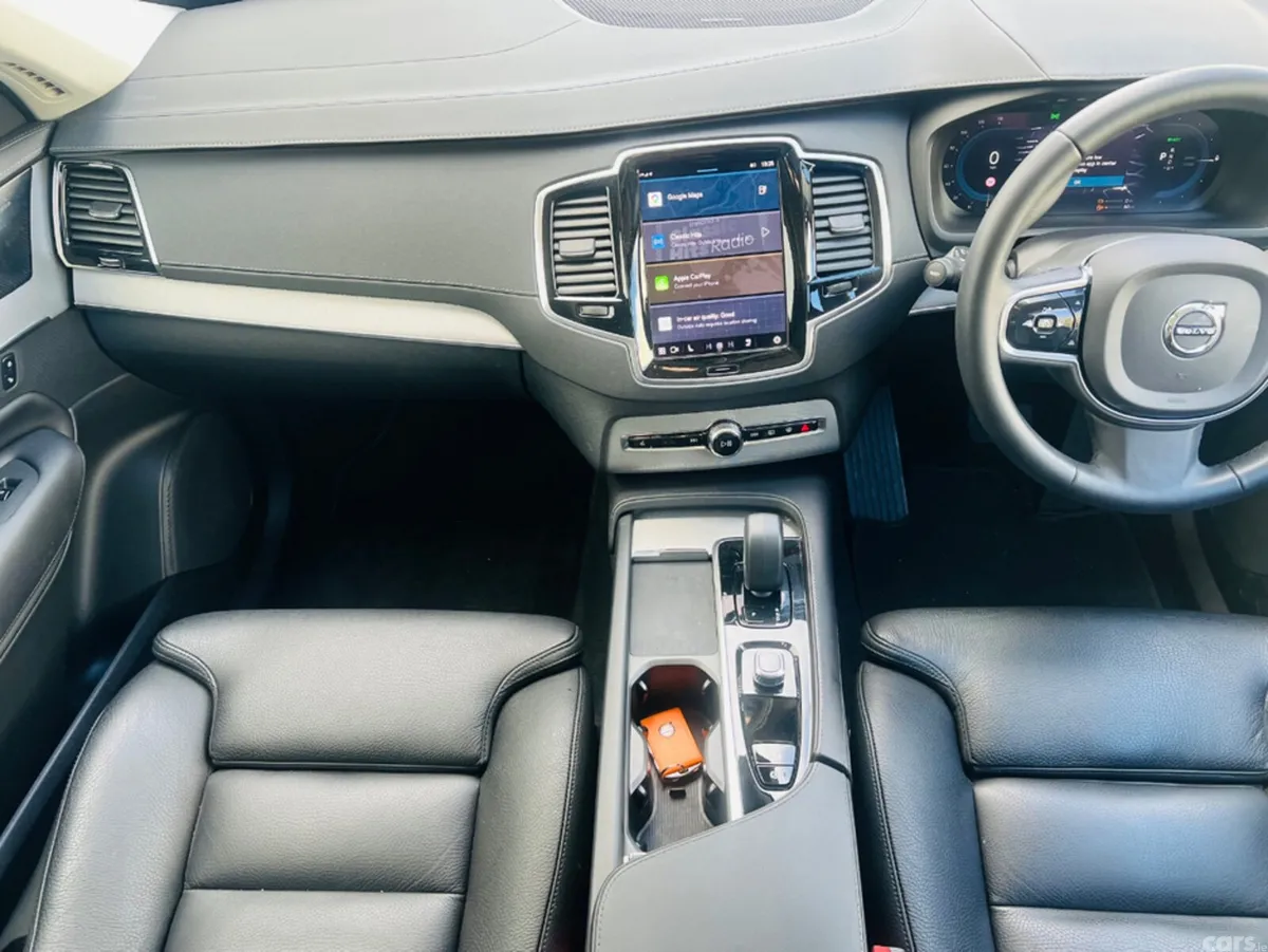 Volvo XC90 SUV, Petrol Plug-in Hybrid, 2023, White