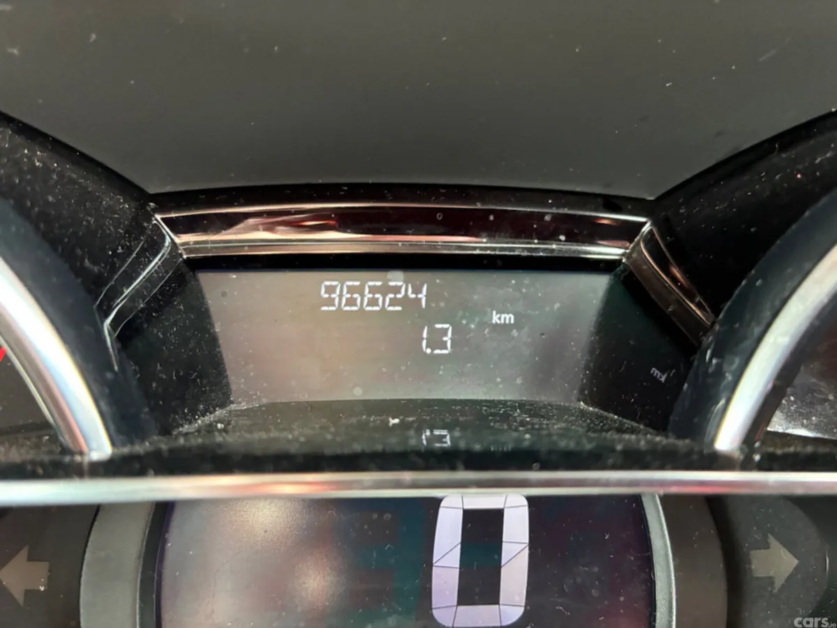 Renault Clio Hatchback, Petrol, 2019, Grey