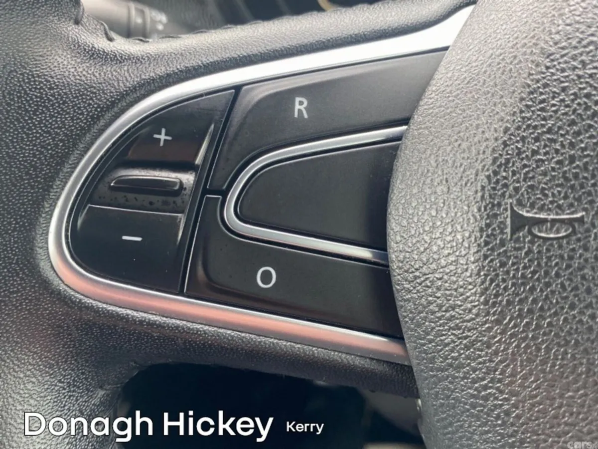 Renault Kadjar SUV, Diesel, 2016, Grey
