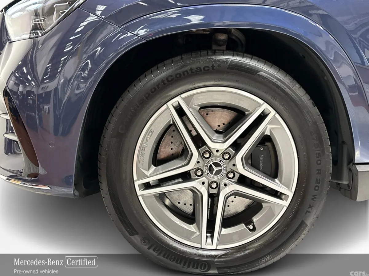Mercedes-Benz GLE SUV, Diesel Plug-in Hybrid, 2024, Blue