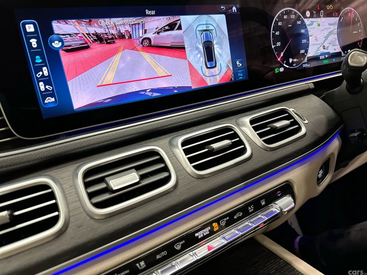 Mercedes-Benz GLE SUV, Diesel Plug-in Hybrid, 2024, Blue