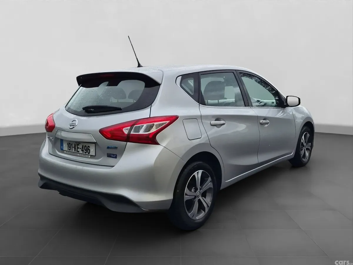 Nissan Pulsar Hatchback, Diesel, 2019, Grey