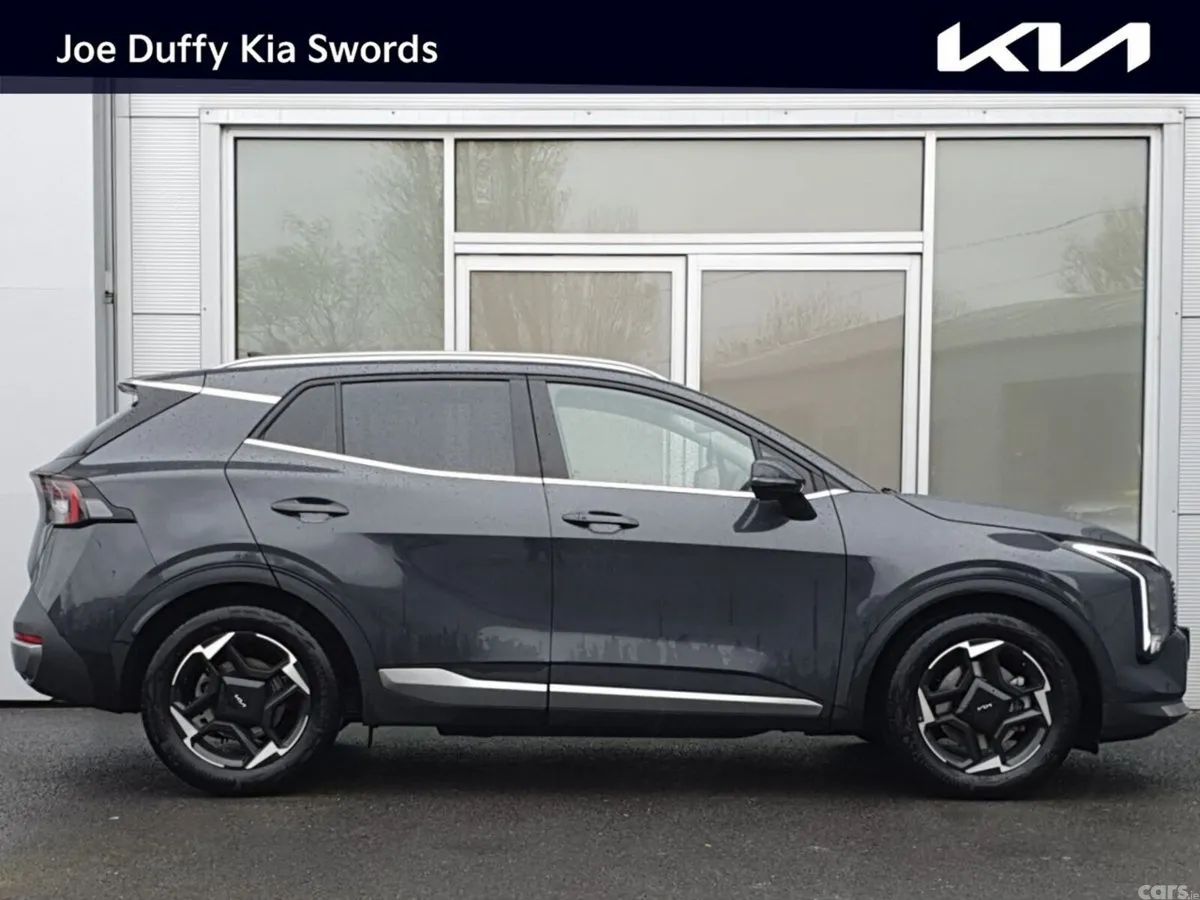 Kia Sportage SUV, Diesel Hybrid, 2026, Grey