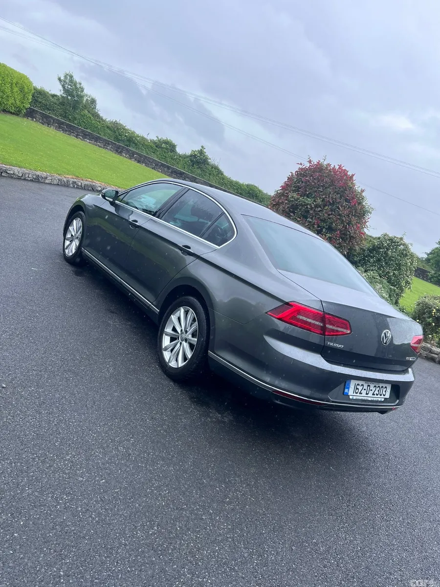 Volkswagen Passat Saloon, Diesel, 2016, Grey