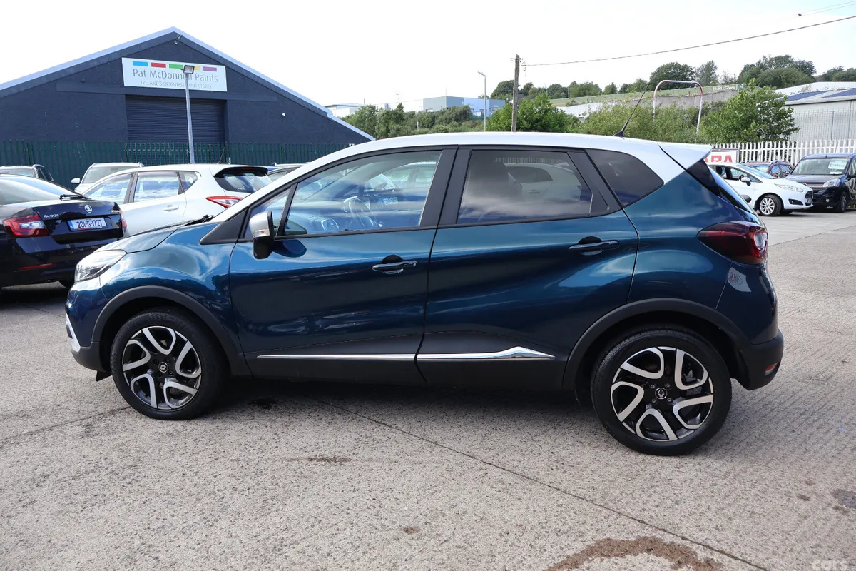 Renault Captur Hatchback, Diesel, 2019, Blue
