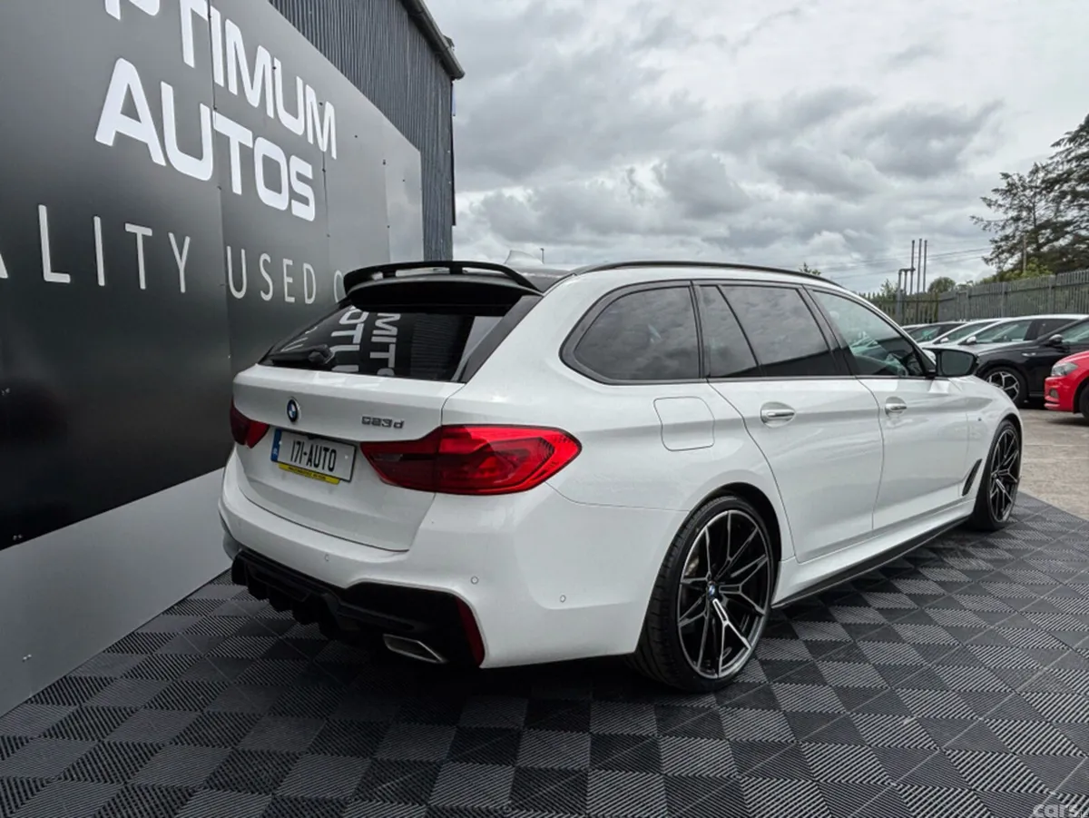 BMW 5-Series Estate, Diesel, 2017, White