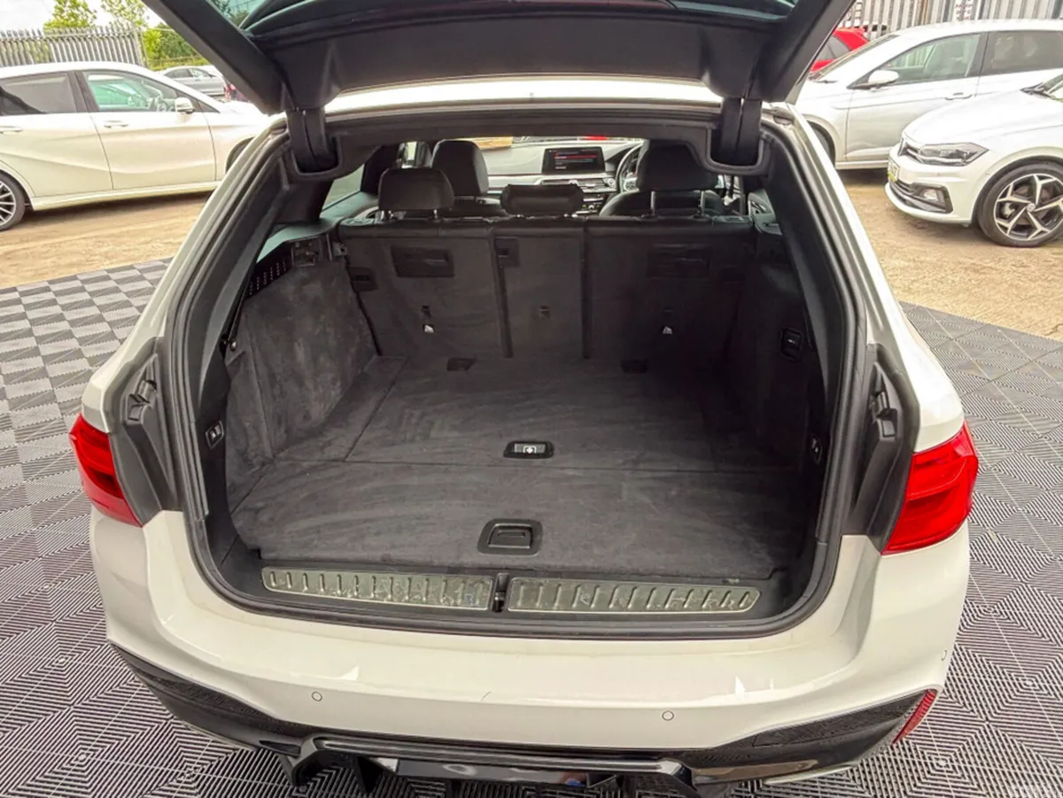 BMW 5-Series Estate, Diesel, 2017, White