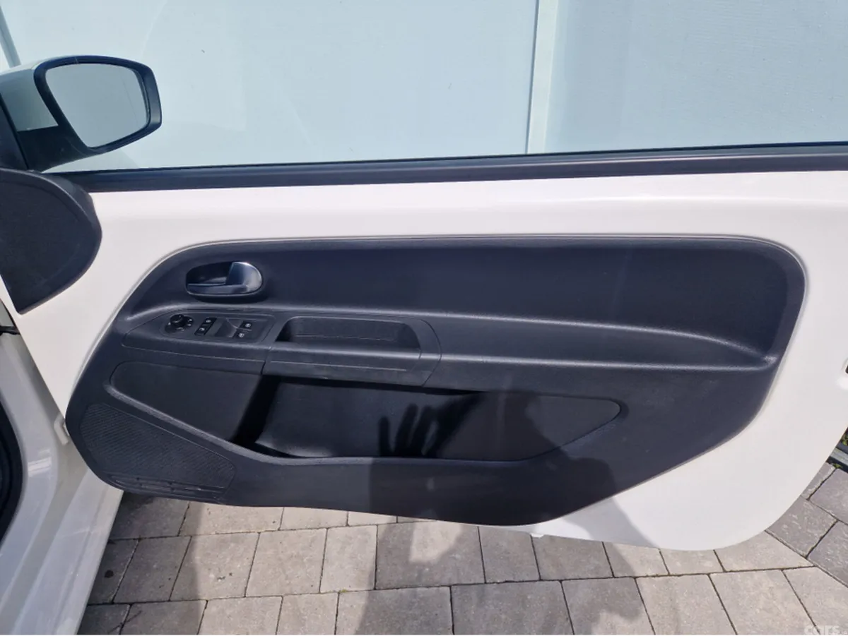 Volkswagen up! Hatchback, Petrol, 2016, White