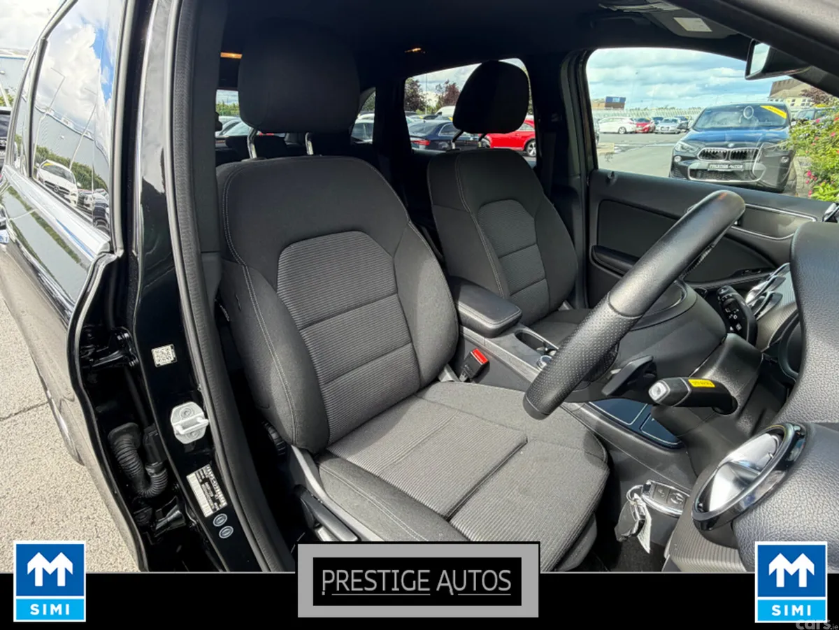 Mercedes-Benz B-Class Hatchback, Petrol, 2016, Black