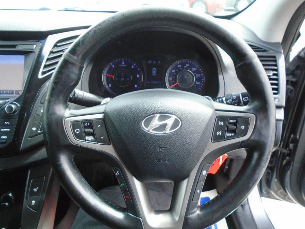 Hyundai i40 Estate, Diesel, 2015, Silver