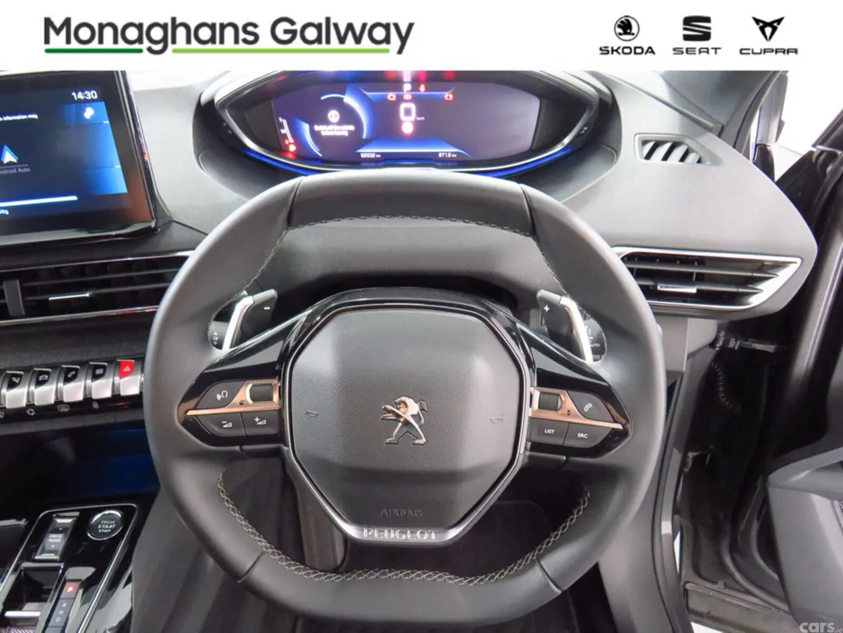 Peugeot 3008 MPV, Diesel, 2023, Grey