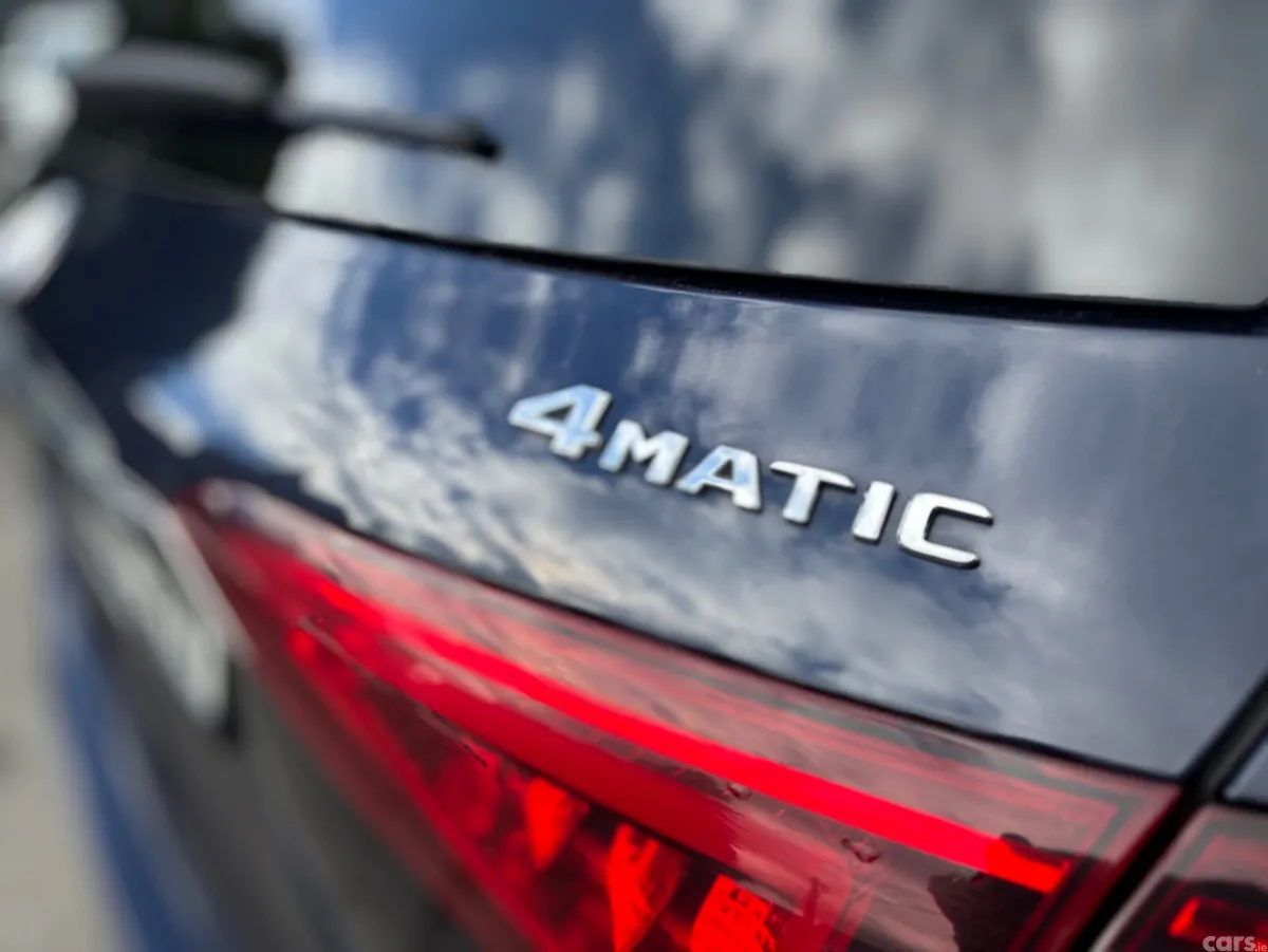 Mercedes-Benz GLE SUV, Diesel Plug-in Hybrid, 2021, Blue