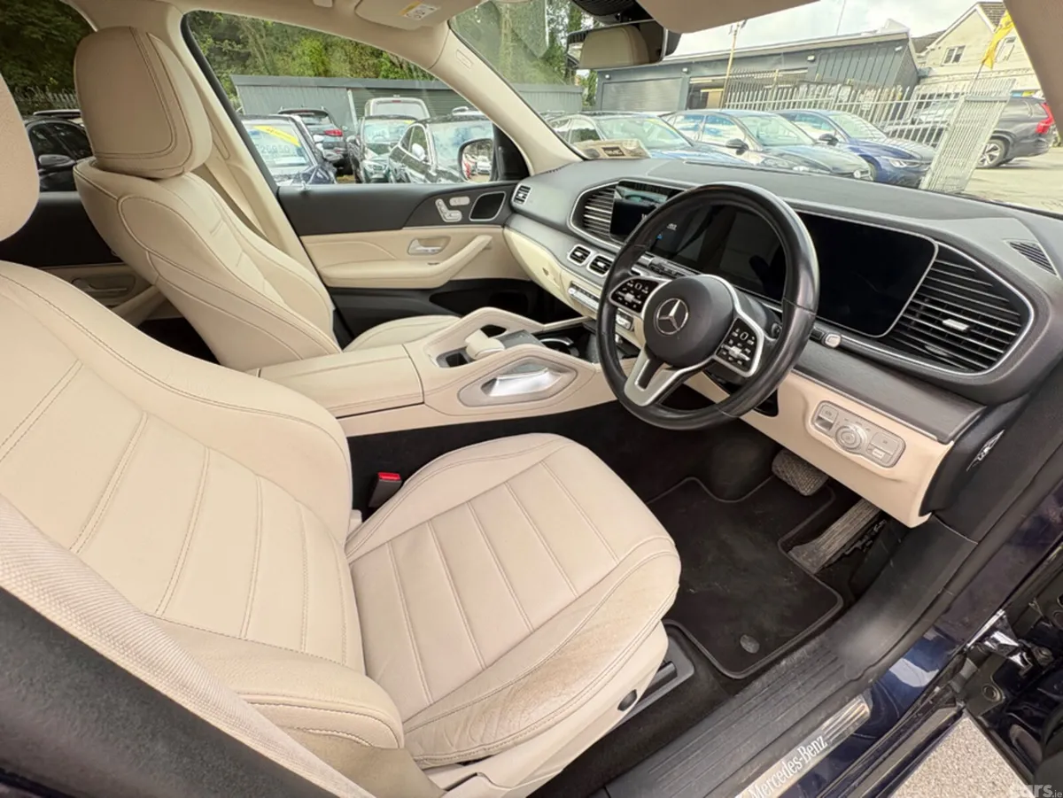 Mercedes-Benz GLE SUV, Diesel Plug-in Hybrid, 2021, Blue