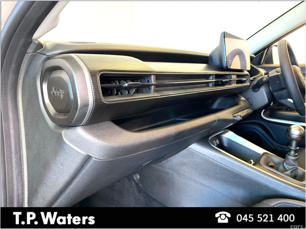 Jeep Avenger MPV, Petrol, 2025, Grey
