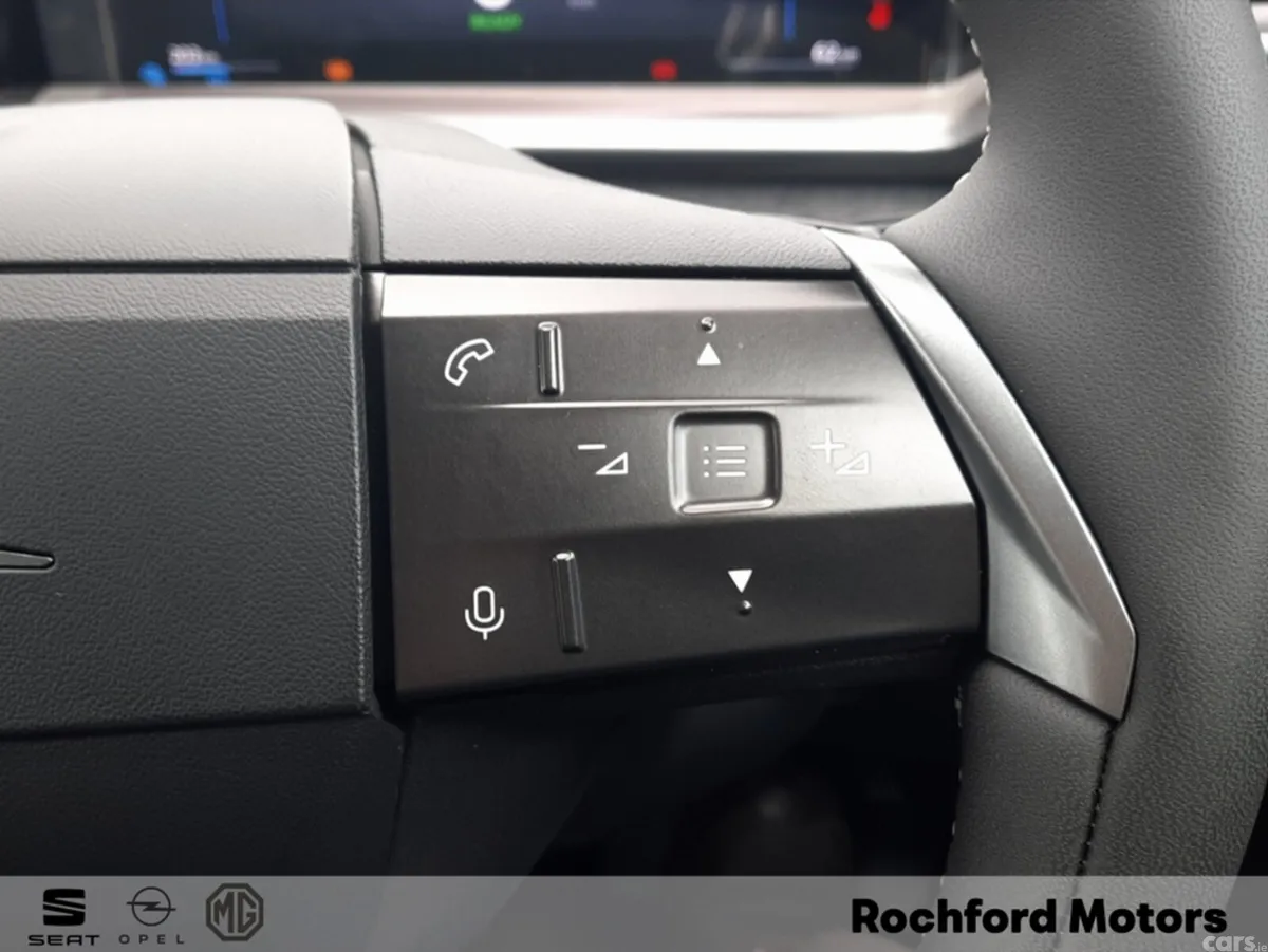 Opel Grandland SUV, Electric, 2026, Grey
