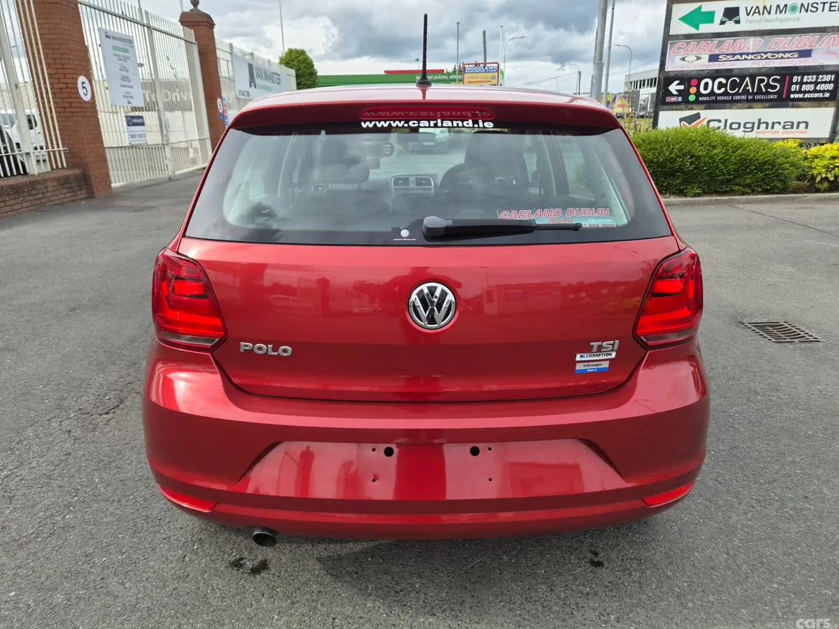 Volkswagen Polo Hatchback, Petrol, 2015, Red