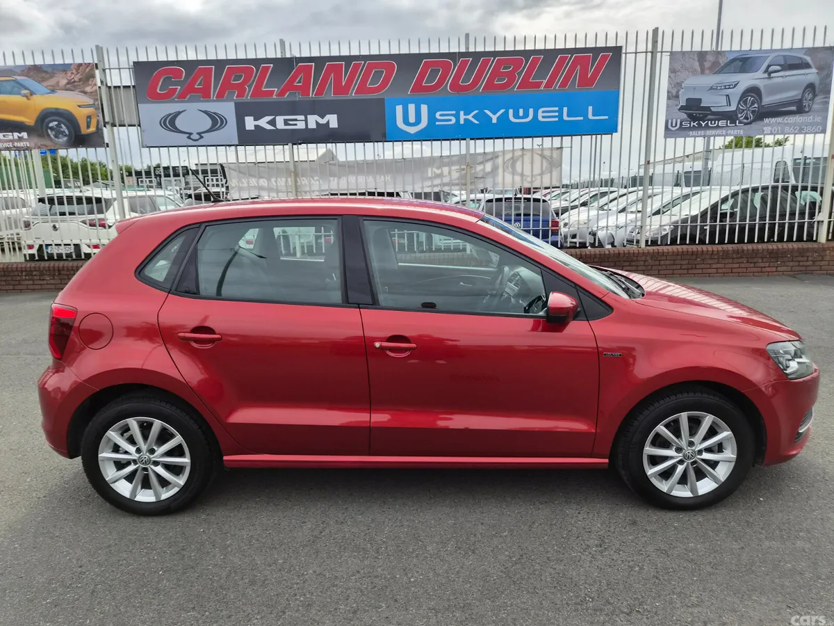 Volkswagen Polo Hatchback, Petrol, 2015, Red