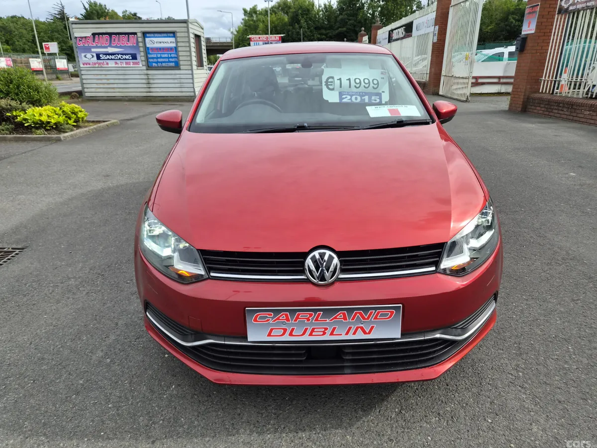 Volkswagen Polo Hatchback, Petrol, 2015, Red