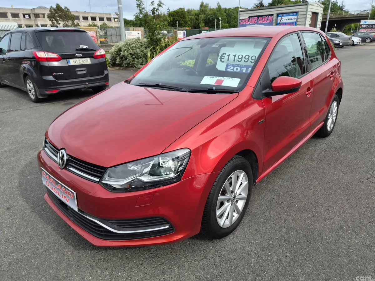 Volkswagen Polo Hatchback, Petrol, 2015, Red