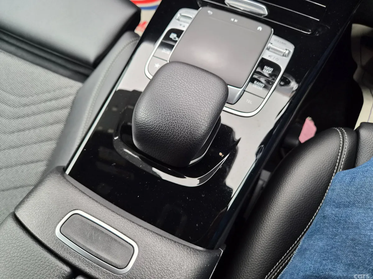 Mercedes-Benz A-Class Hatchback, Petrol, 2019, White