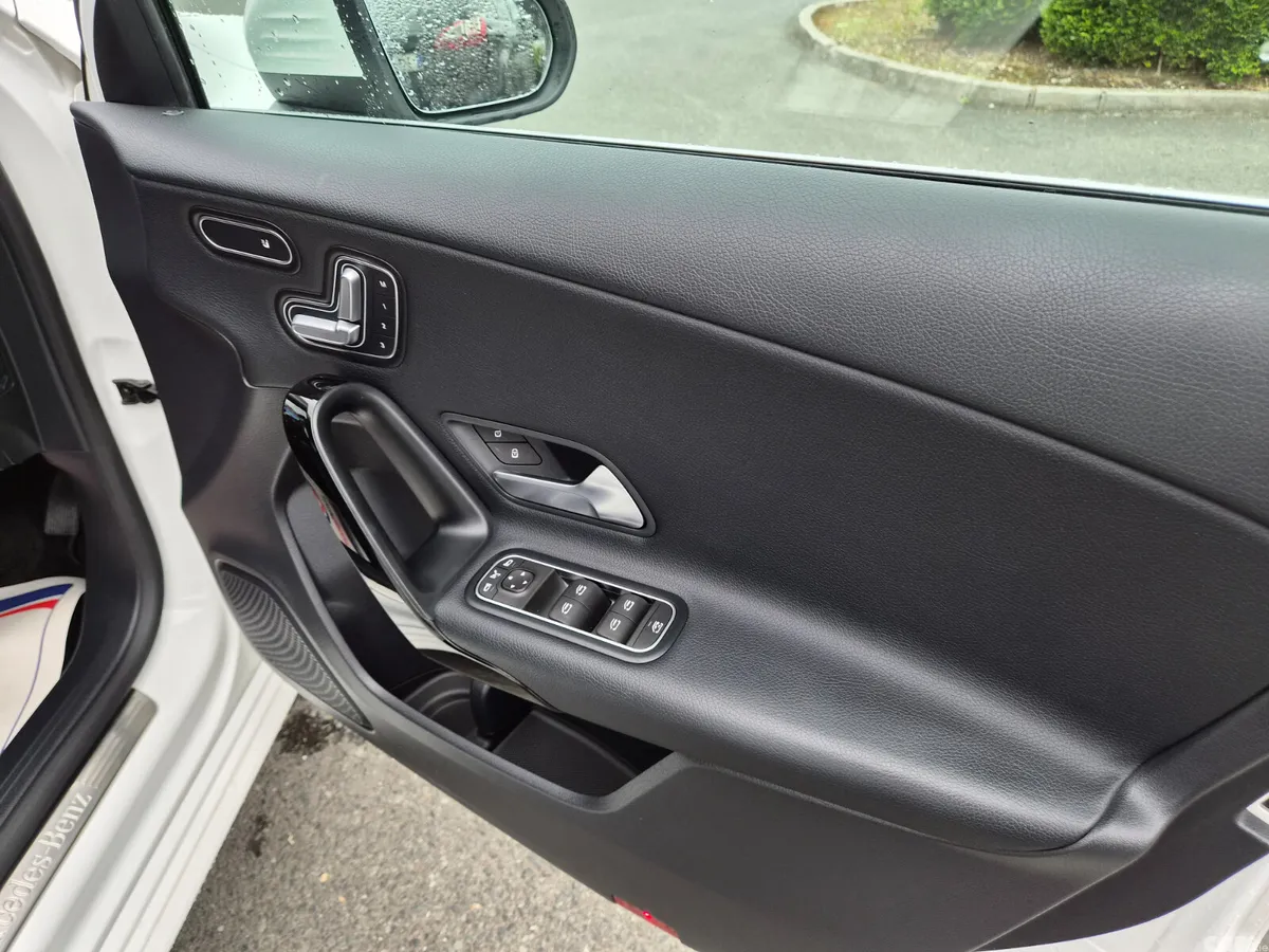 Mercedes-Benz A-Class Hatchback, Petrol, 2019, White
