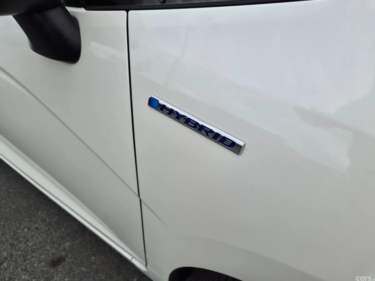 Honda Fit Hatchback, Petrol Hybrid, 2017, White