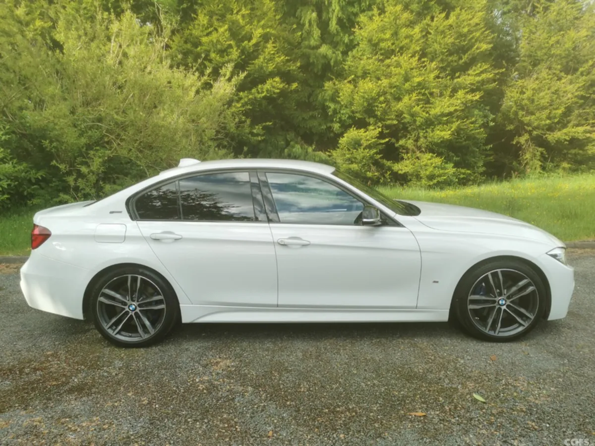 BMW 3-Series Saloon, Petrol Hybrid, 2018, White