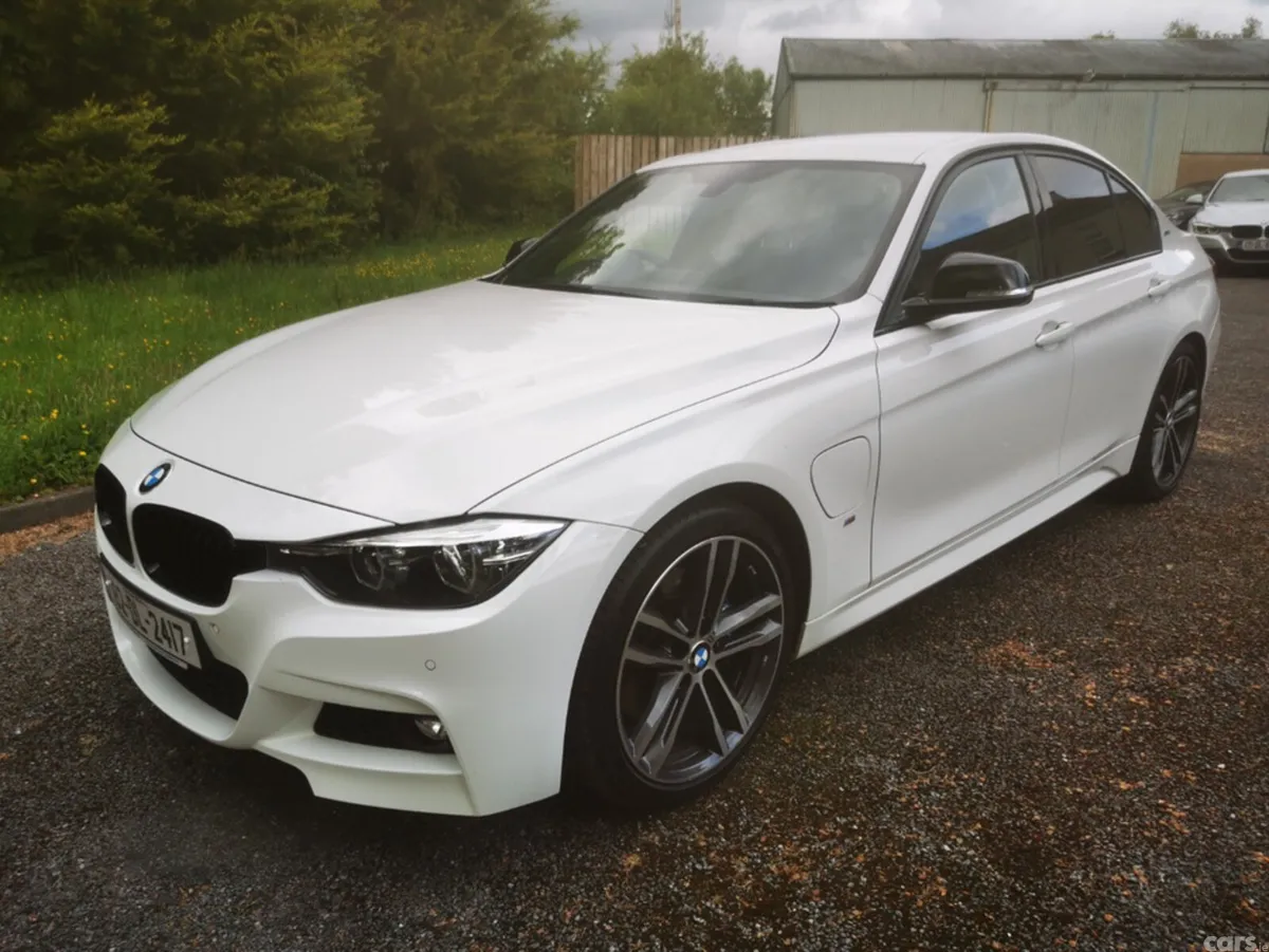 BMW 3-Series Saloon, Petrol Hybrid, 2018, White