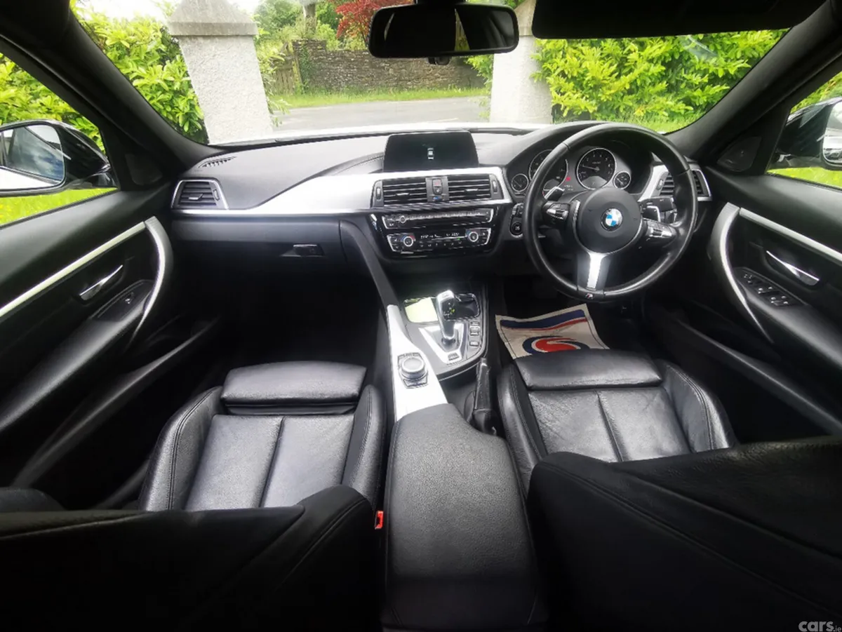 BMW 3-Series Saloon, Petrol Hybrid, 2018, White