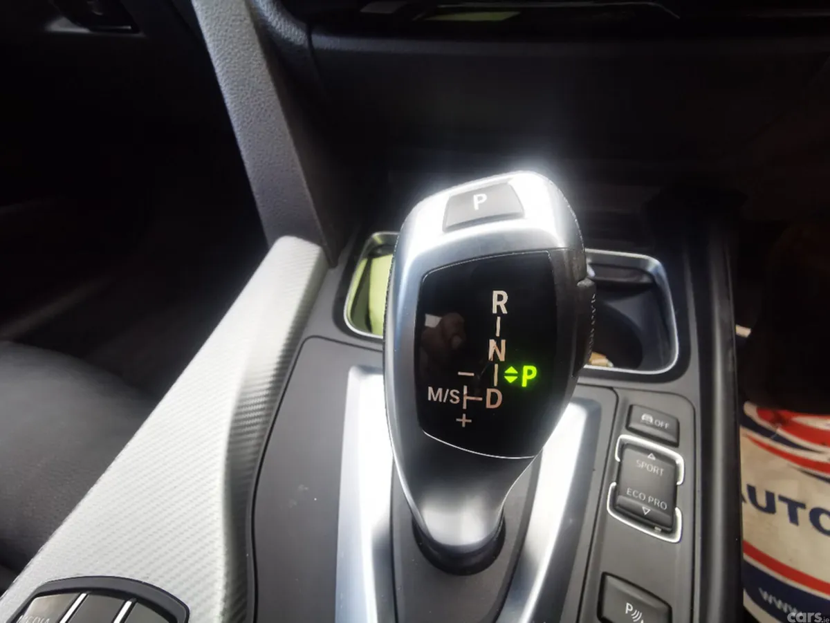 BMW 3-Series Saloon, Petrol Hybrid, 2018, White