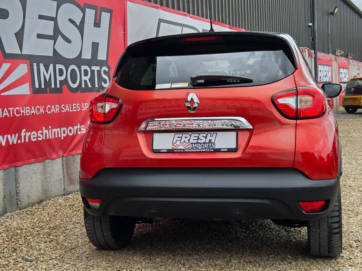 Renault Captur Hatchback, Petrol, 2016, Red
