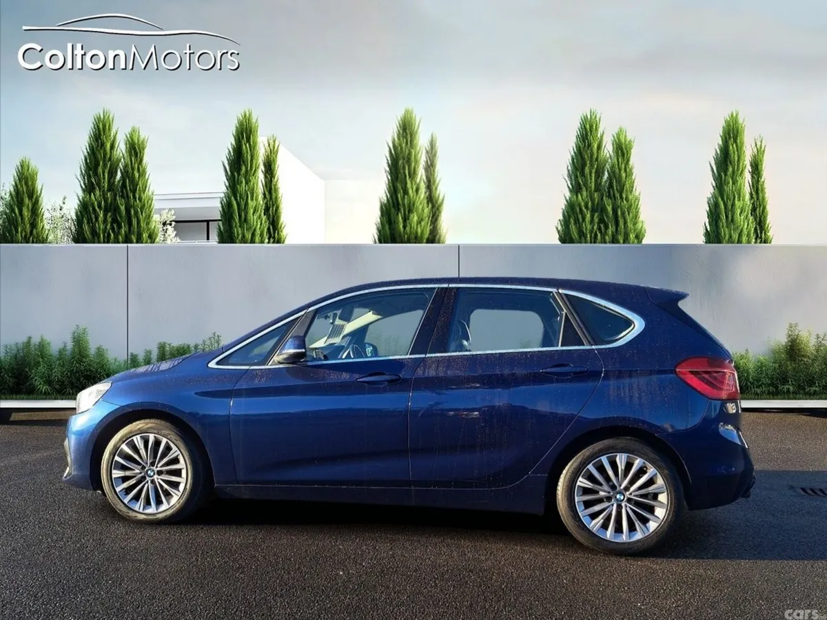 BMW 2-Series Hatchback, Diesel, 2019, Blue
