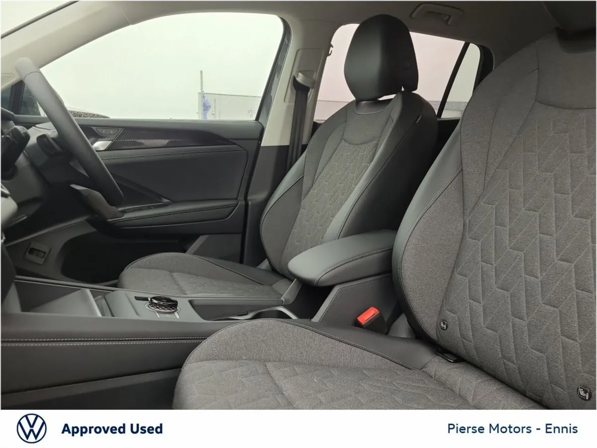 Volkswagen Tayron Estate, Diesel, 2026, Grey