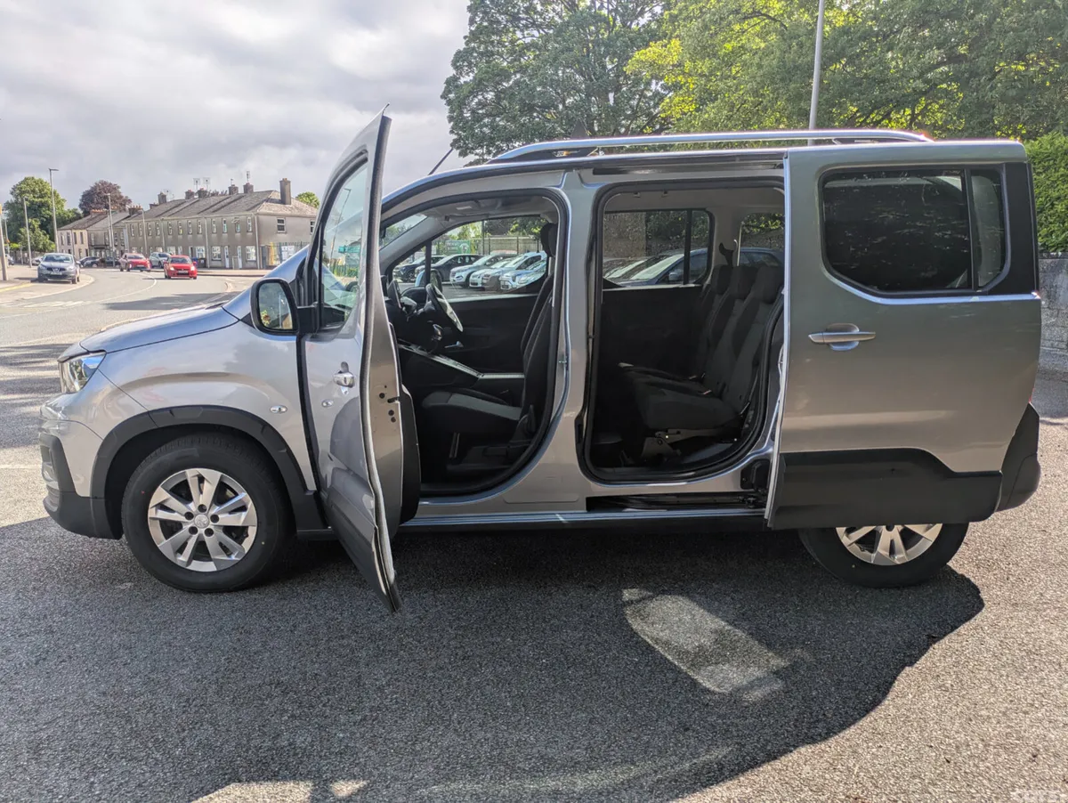 Peugeot Rifter MPV, Diesel, 2020, Silver