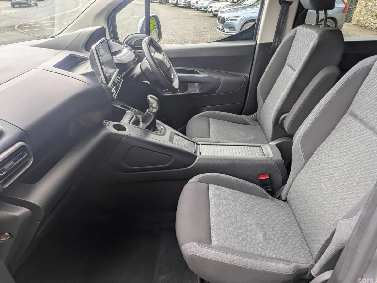 Peugeot Rifter MPV, Diesel, 2020, Silver