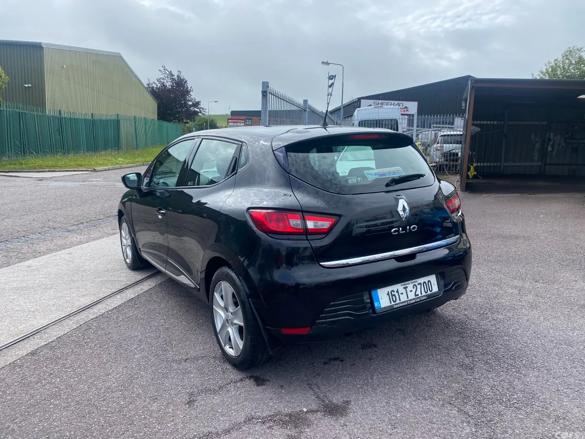 Renault Clio Hatchback, Petrol, 2016, Black