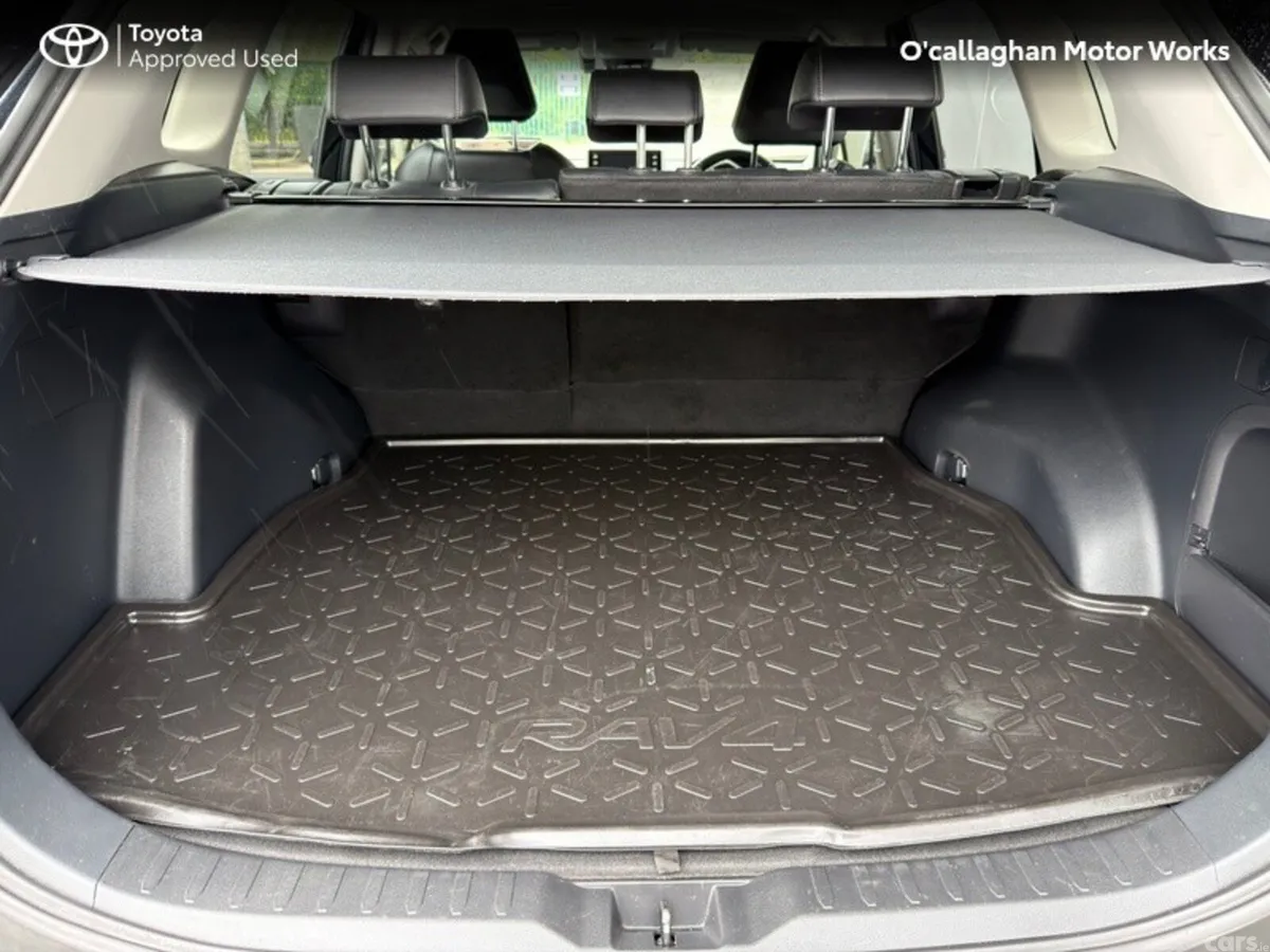 Toyota RAV4 SUV, Petrol Hybrid, 2021, Black