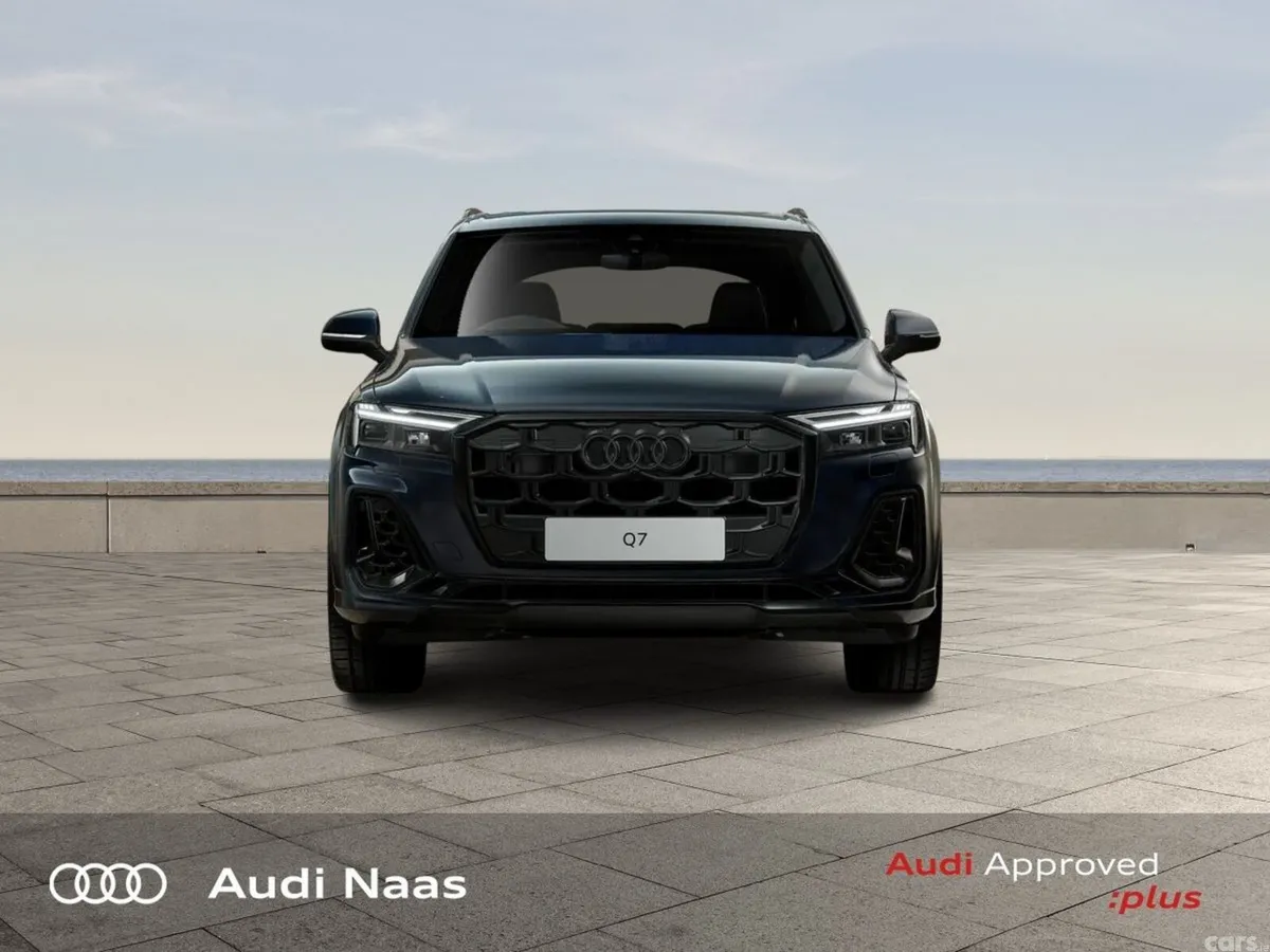 Audi Q7 SUV, Petrol Plug-in Hybrid, 2027, Blue