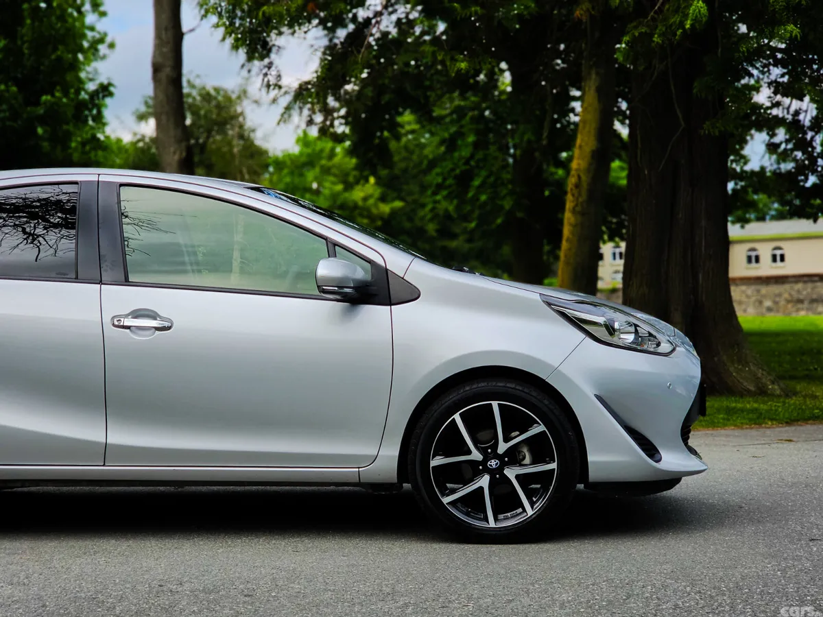 Toyota Aqua Hatchback, Petrol Hybrid, 2020, Silver