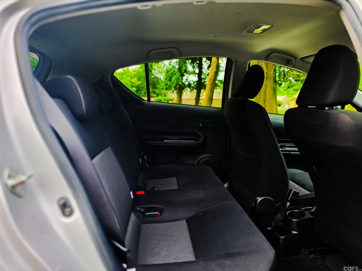 Toyota Aqua Hatchback, Petrol Hybrid, 2020, Silver