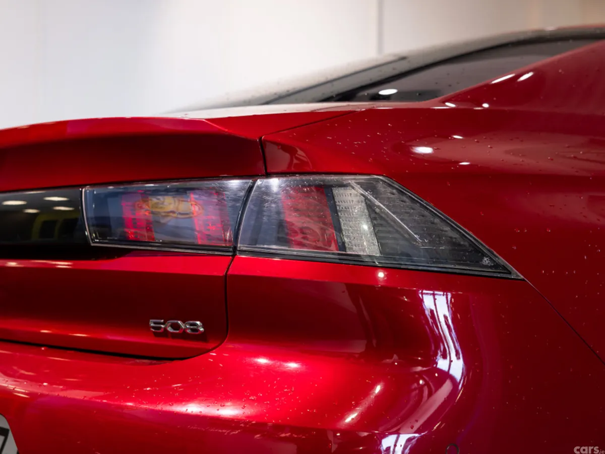 Peugeot 508 Hatchback, Petrol, 2019, Red