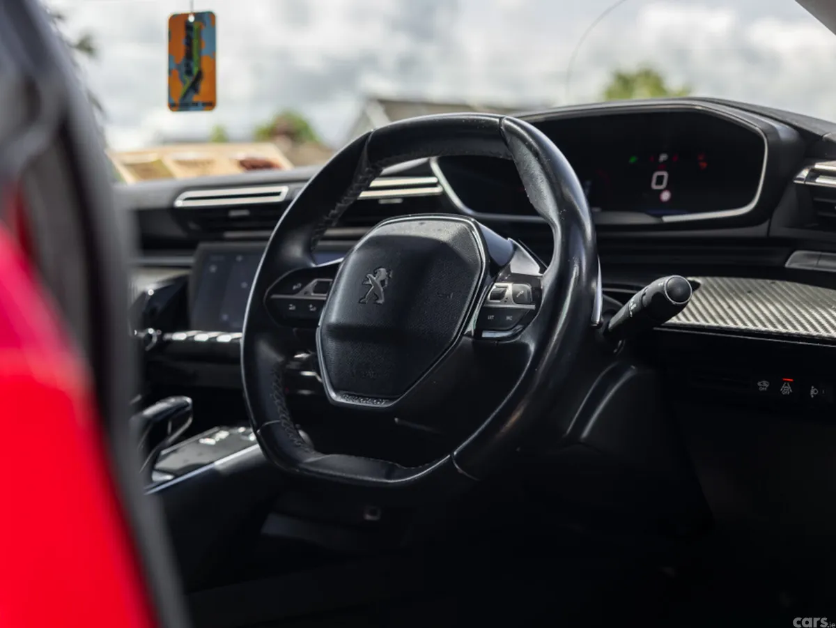 Peugeot 508 Hatchback, Petrol, 2019, Red